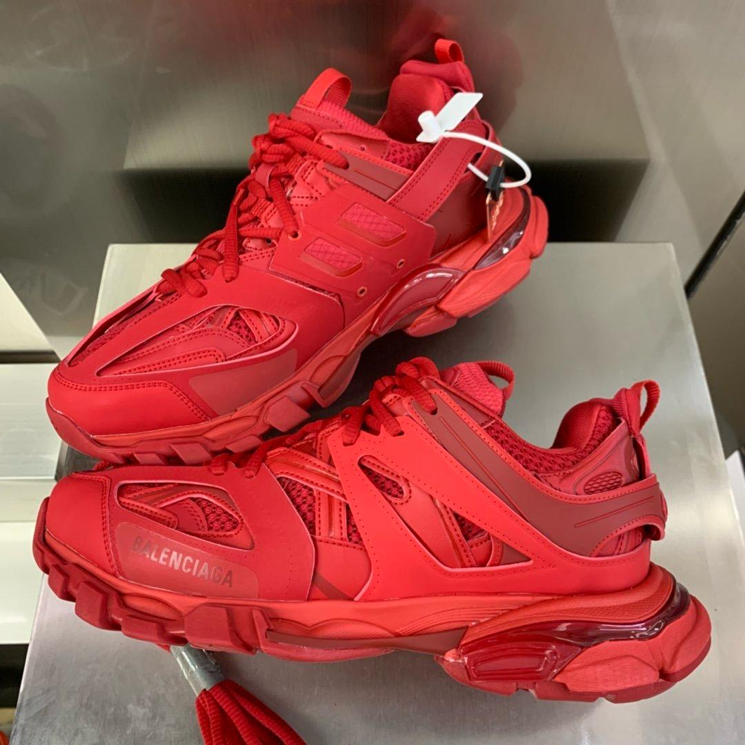 BALENCIAGA TRACK RED