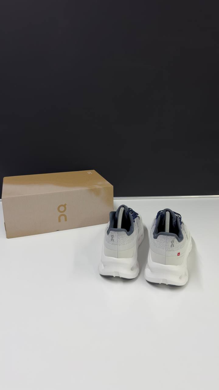 ON RUNNING CLOUD - NAVY