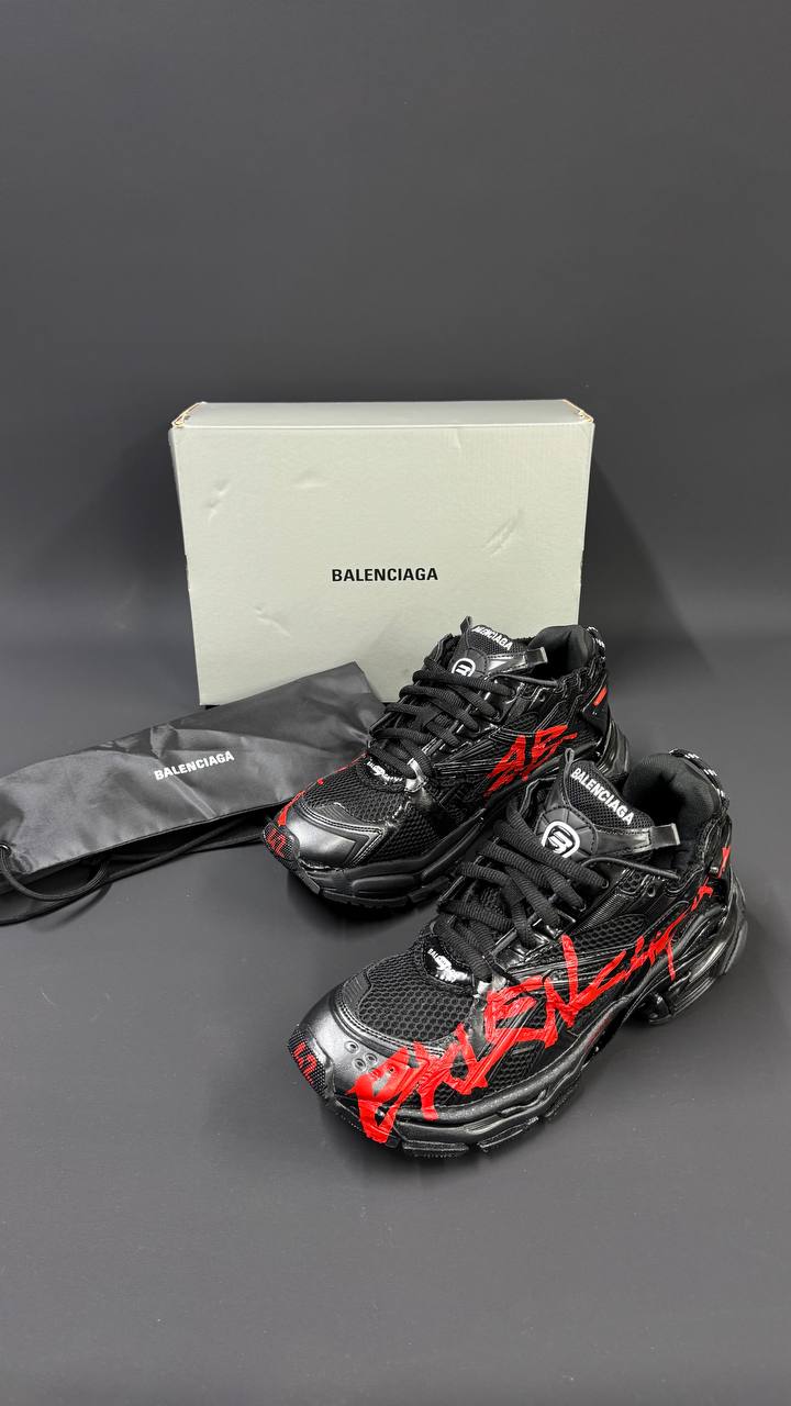 Balenciaga Runner