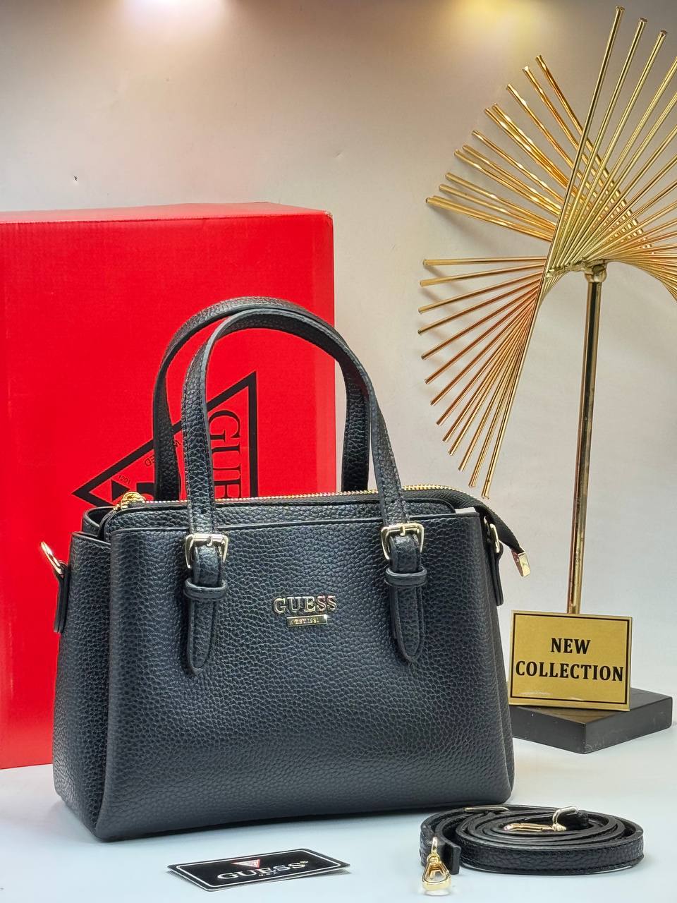 GUESS HANDBAG