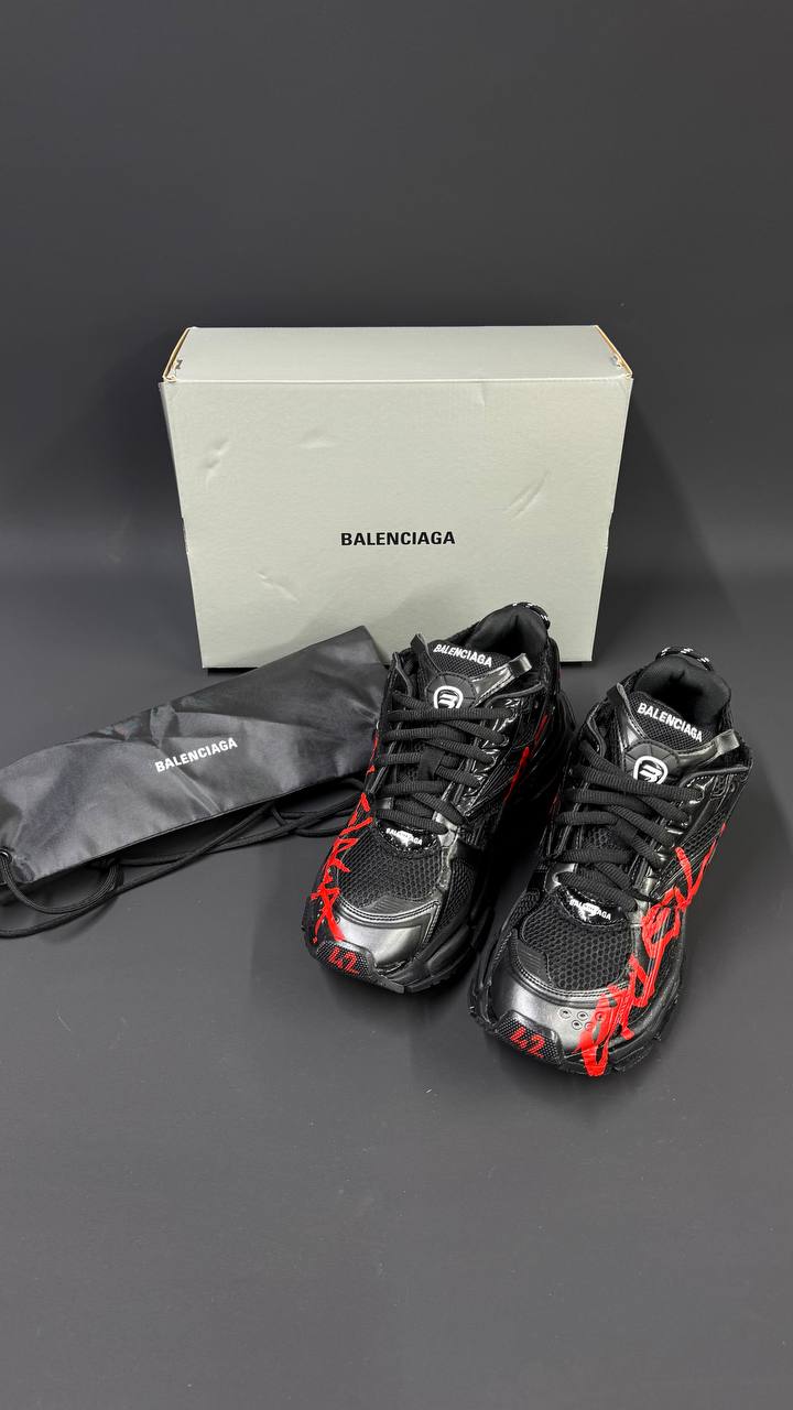 Balenciaga Runner