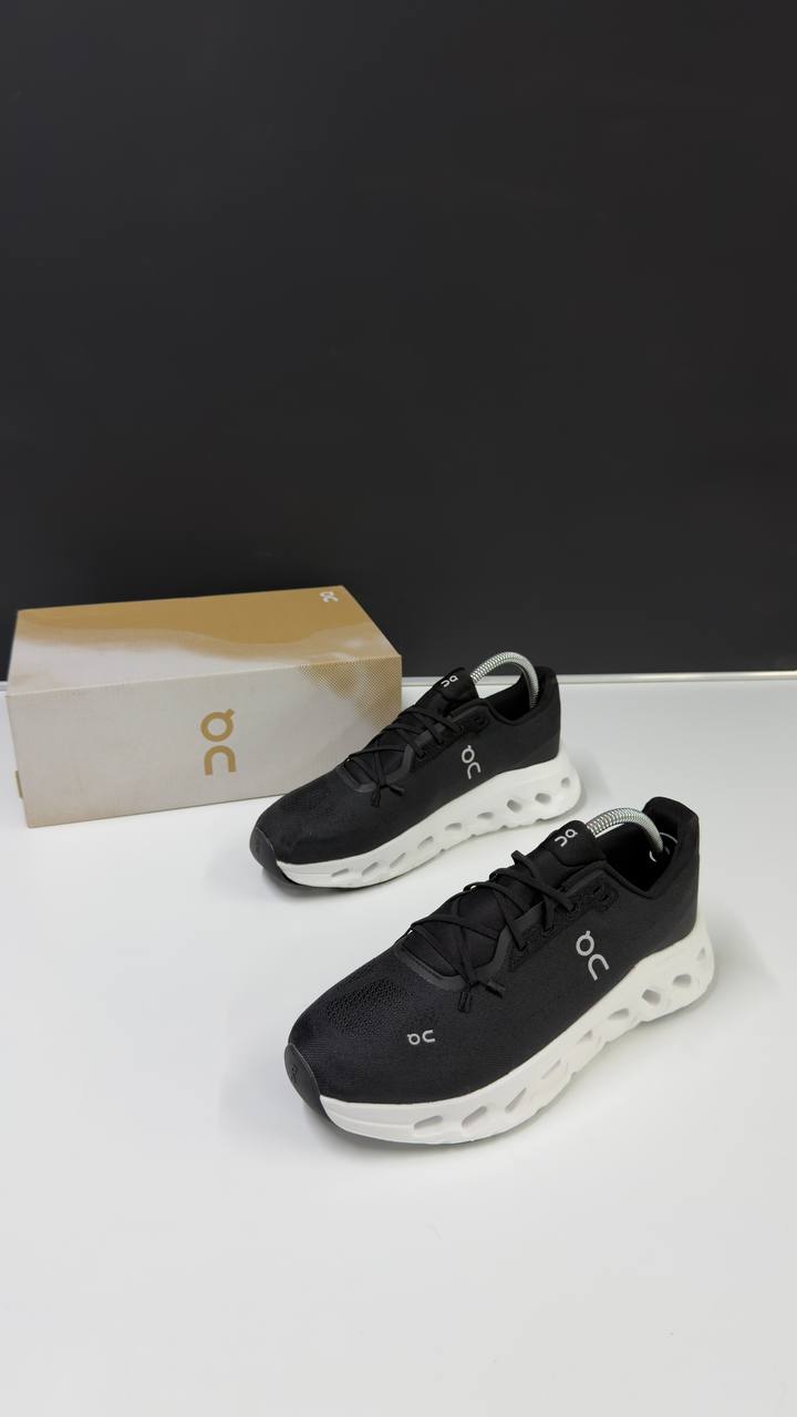 ON RUNNING CLOUD - BLACK ICE