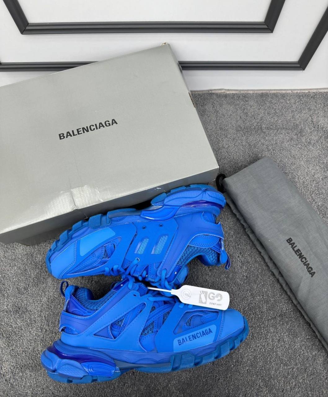 BALENCIAGA TRACK