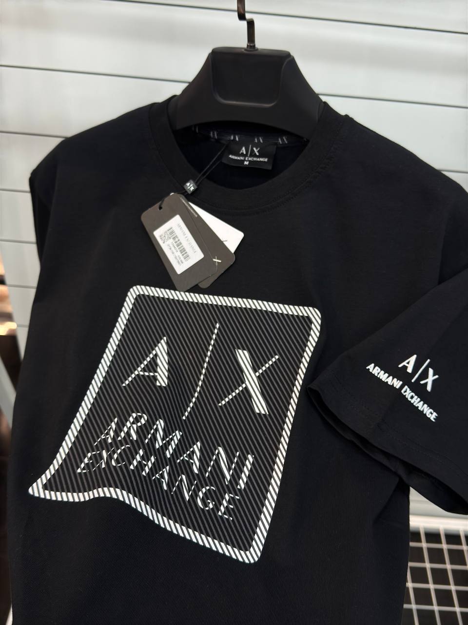 ARMANI EXCHANGE