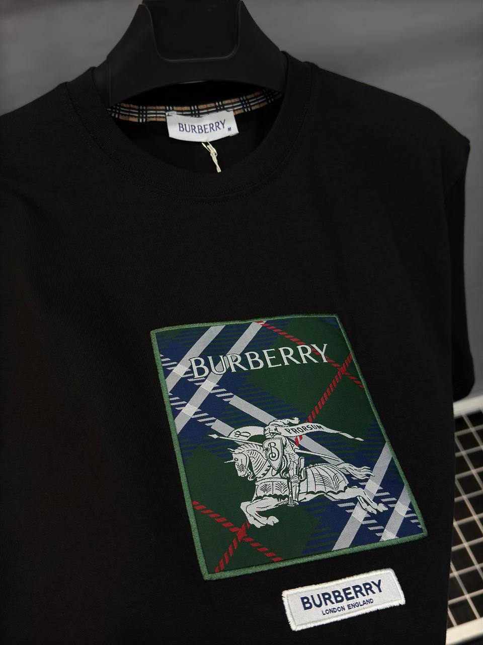 BURBERRY T-SHIRT