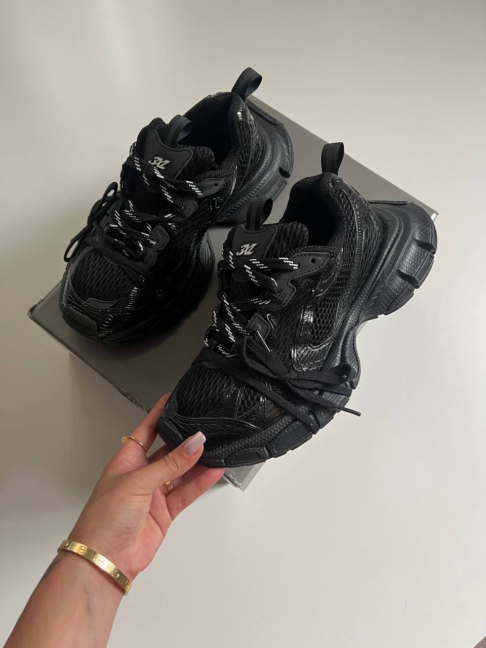BALENCIAGA 3XL