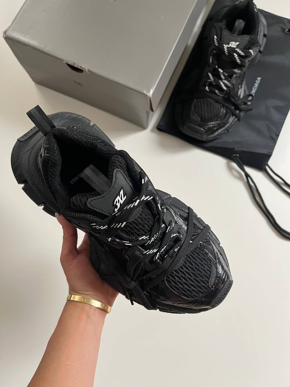 BALENCIAGA 3XL