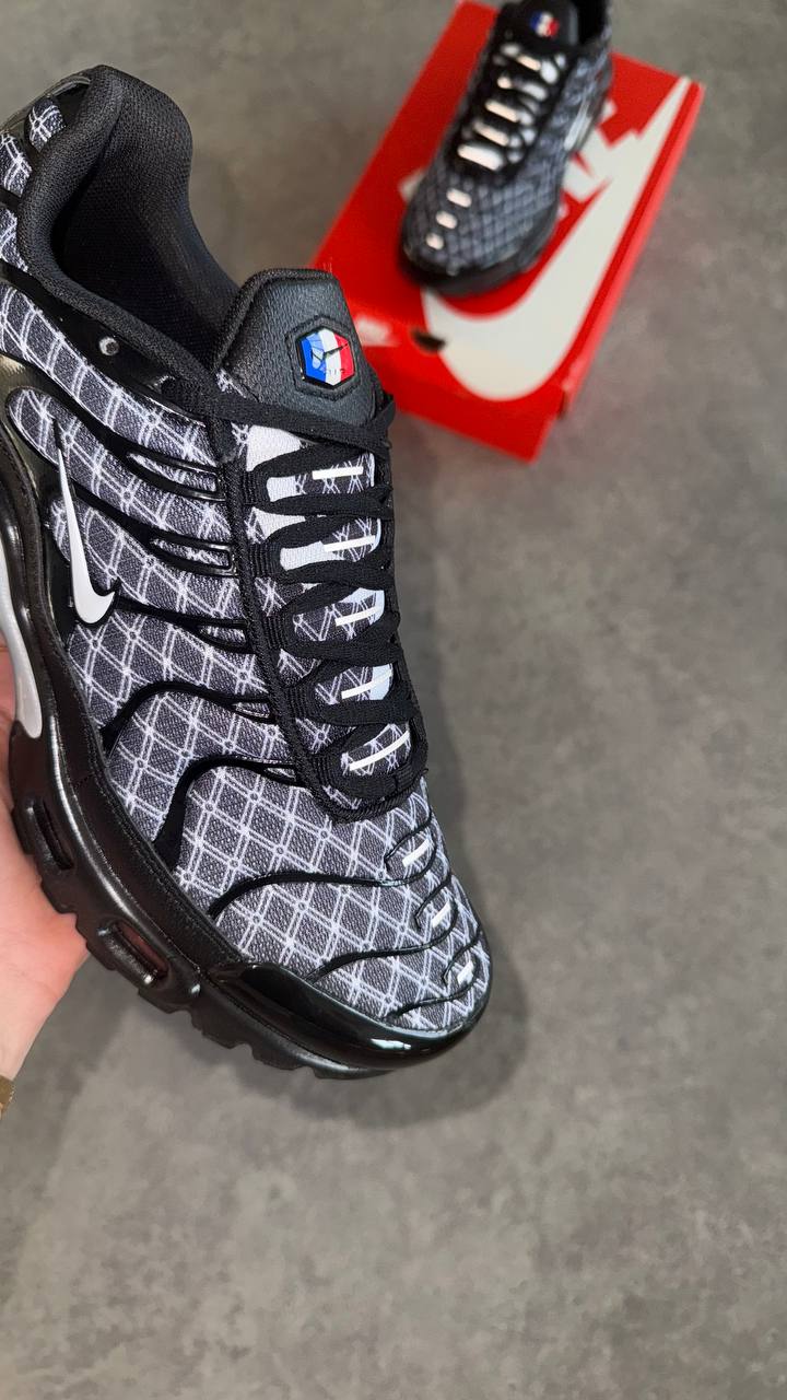 Nike Air Max Plus Tn Saint Denis 93 France Edition