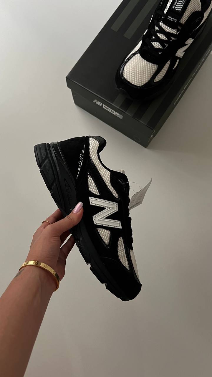JOE FRESHGOODS X NEW
BALANCE 990V4
