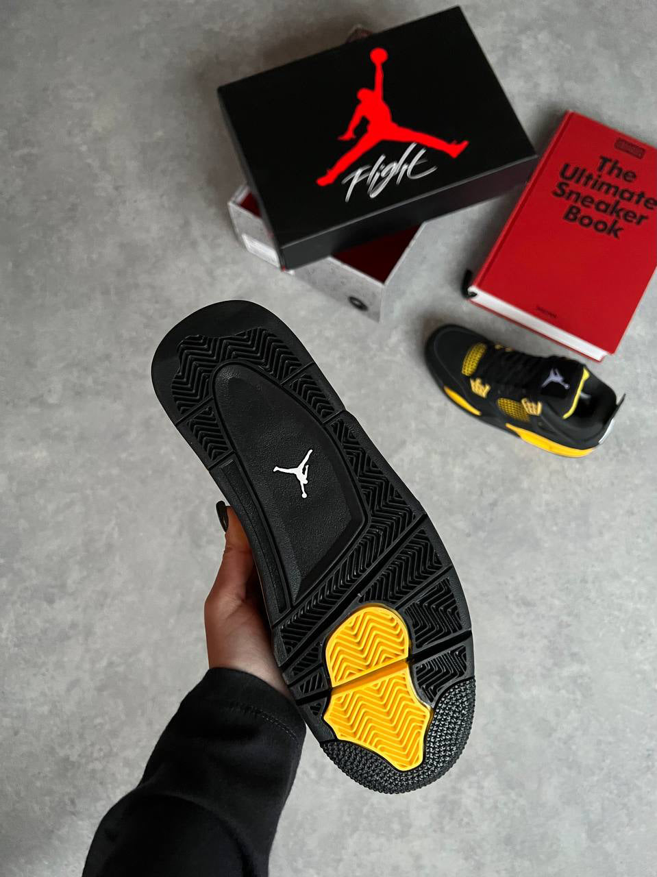 JORDAN 4 RETRO ,,YELLOW THUNDER''