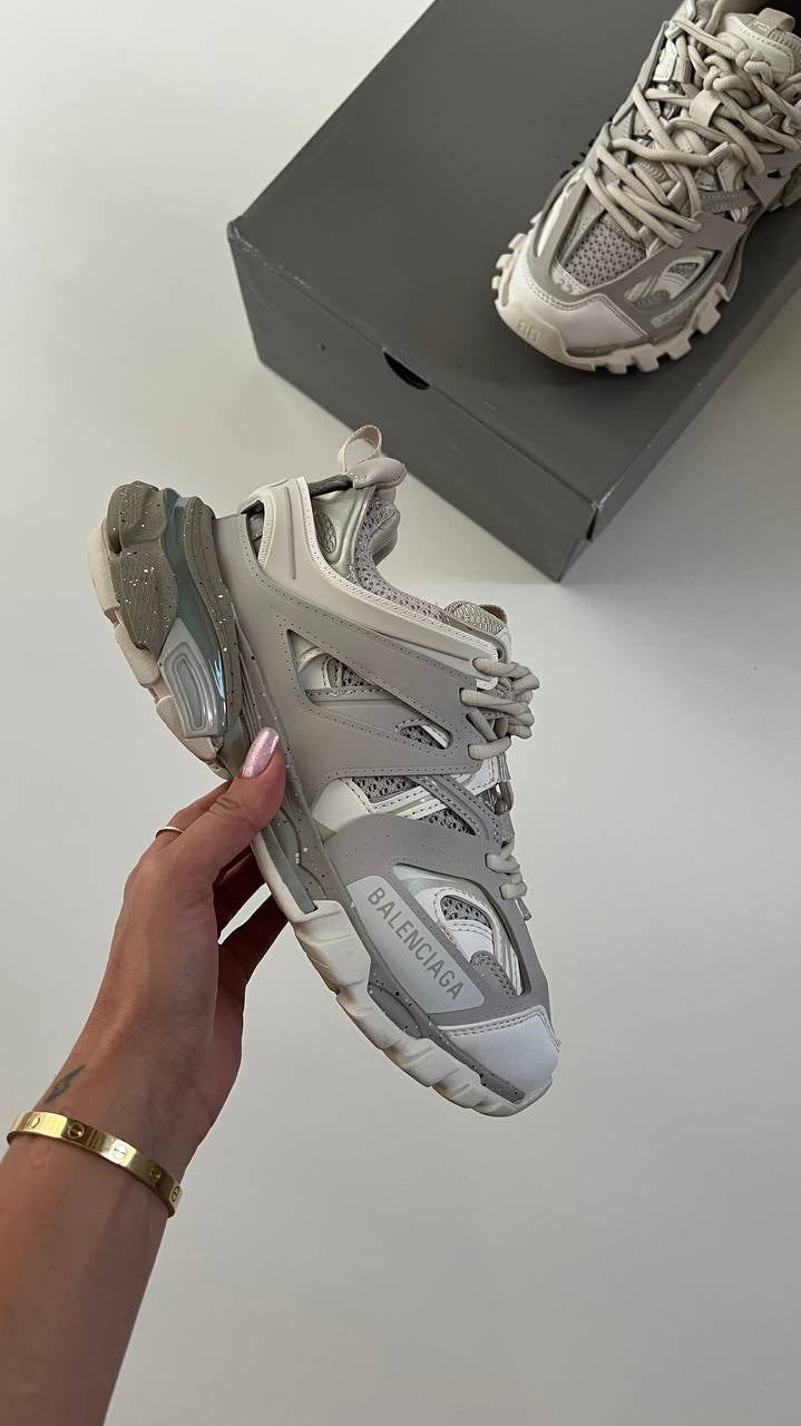 BALENCIAGA TRACK