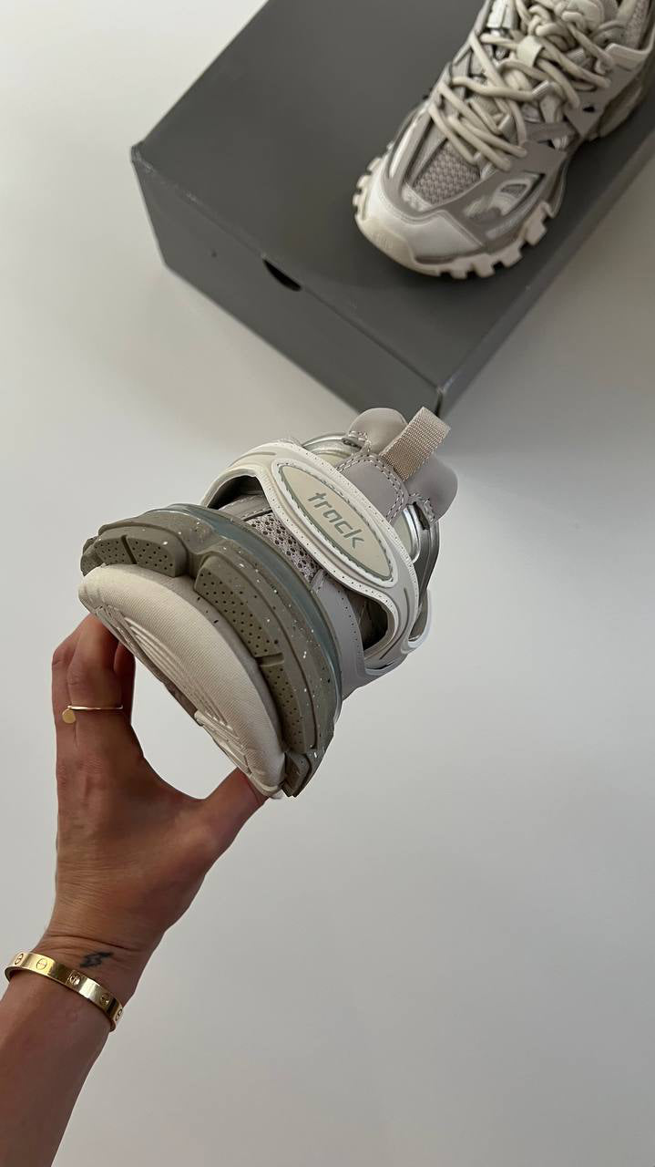 BALENCIAGA TRACK