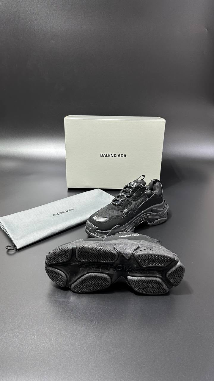 Balenciaga TripleS