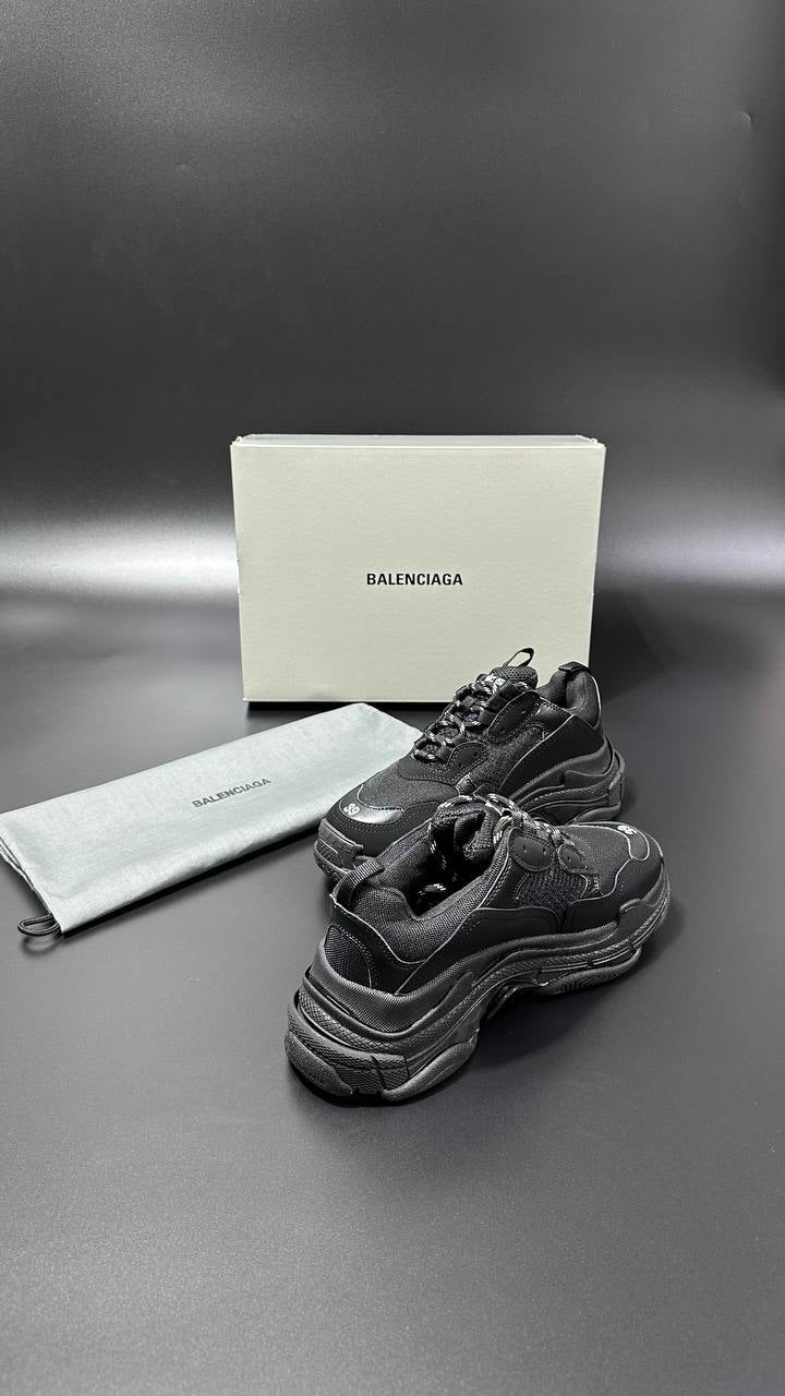 Balenciaga TripleS