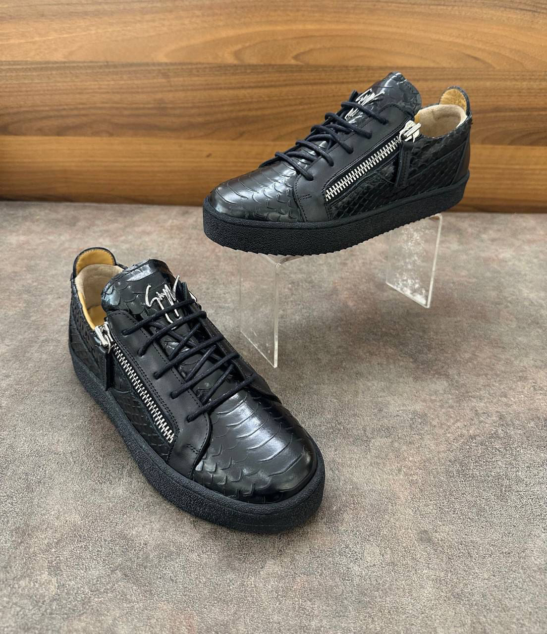 Giuseppe Zanotti – Croc Edition