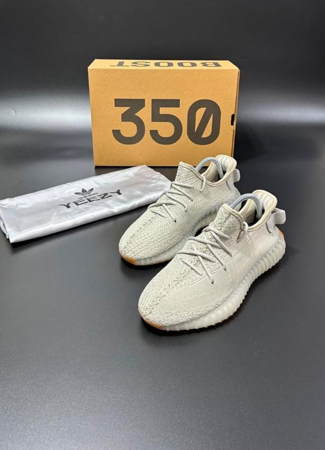 Yeezy 350 Ivory Cloud