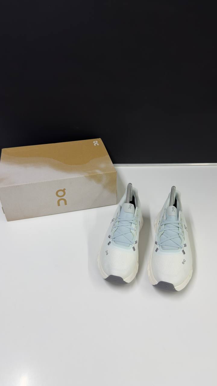 ON RUNNING CLOUD - FROST