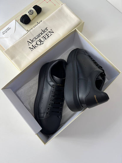 Alexander McQUEEN BLACK