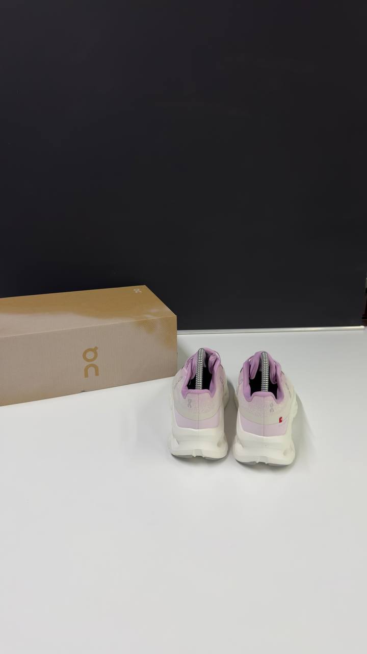 ON RUNNING CLOUD - PINK