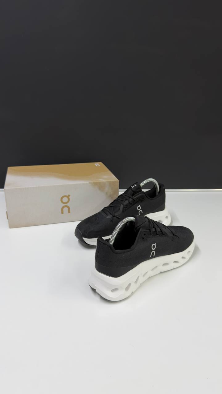 ON RUNNING CLOUD - BLACK ICE