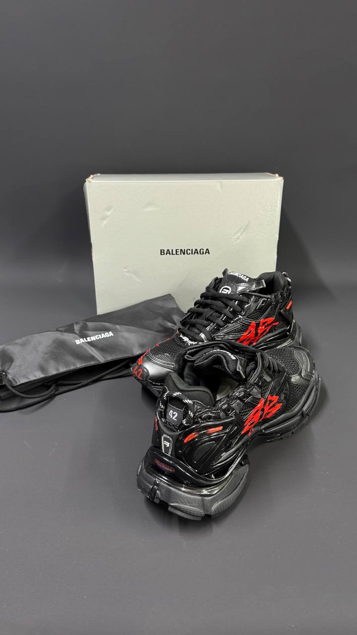 Balenciaga Runner