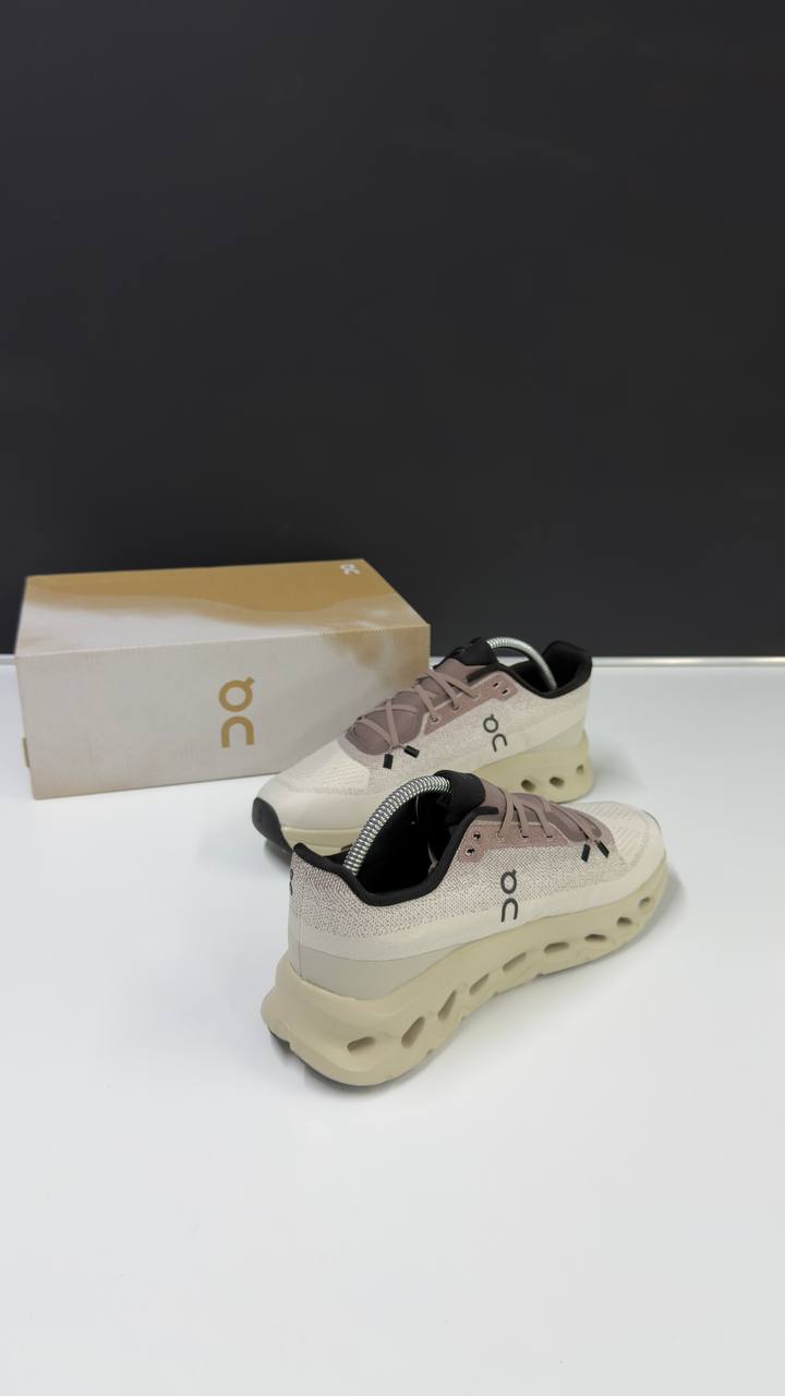 ON RUNNING CLOUD - MOCHA