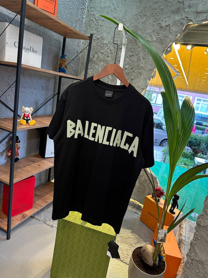 BALENCIAGA T-SHIRT