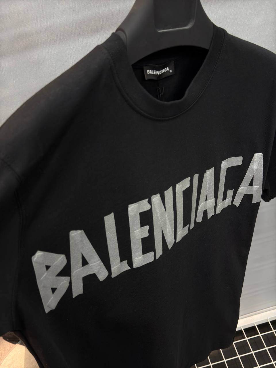 BALENCIAGA T-SHIRT