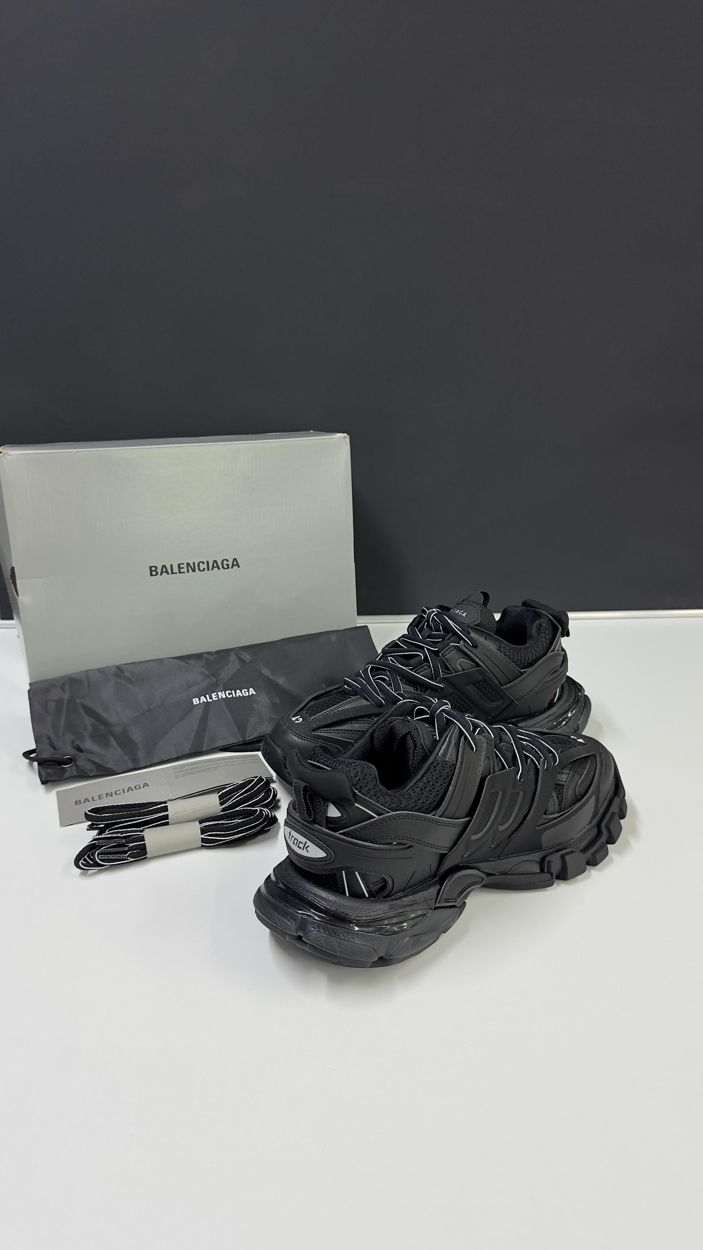 Balenciaga Track Classic Limited