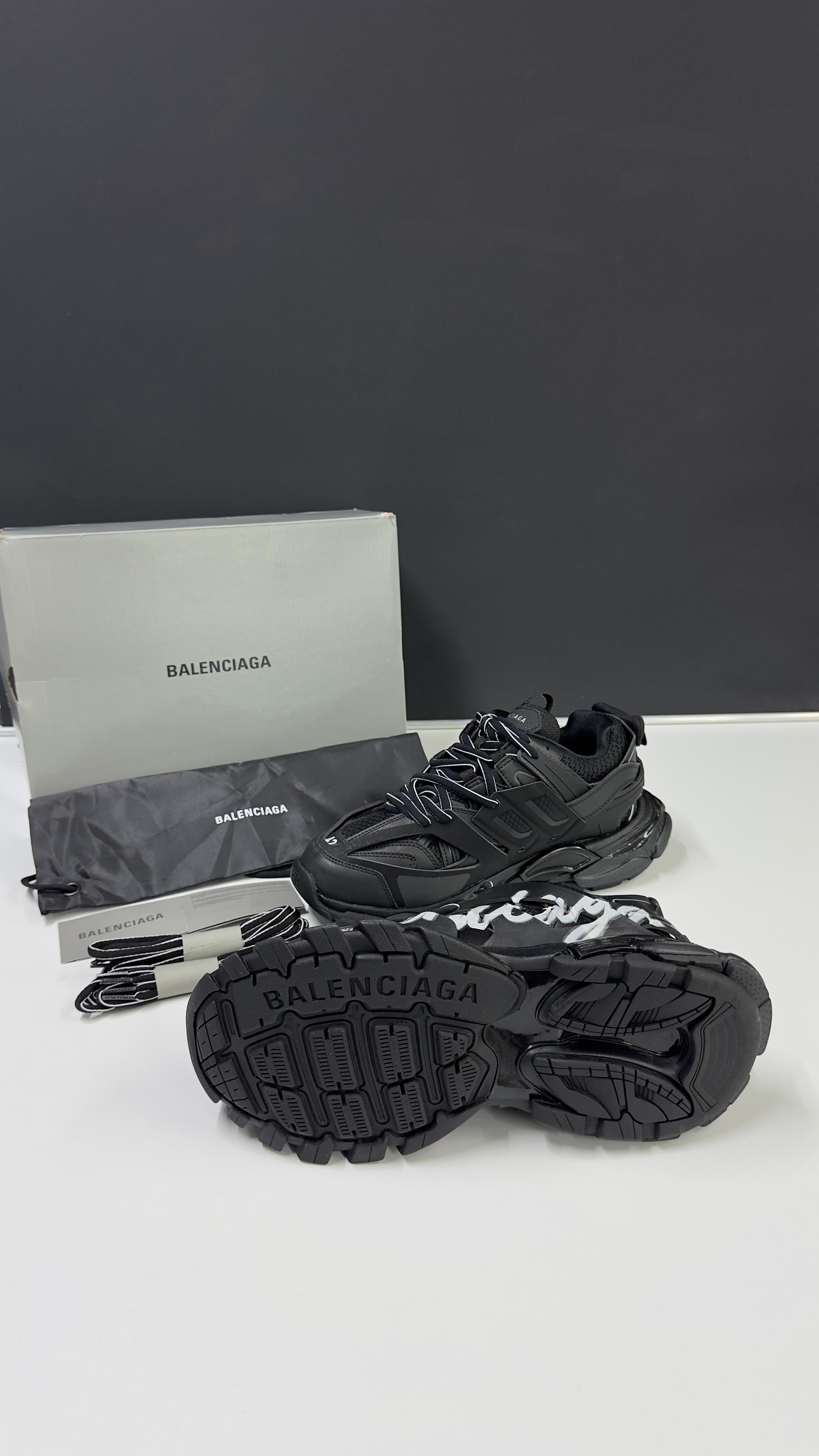 Balenciaga Track Classic Limited