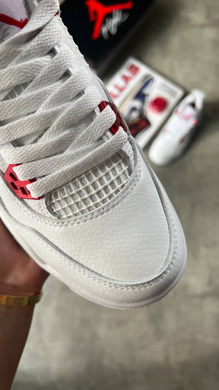 JORDAN 4 RETRO ,,METALLIC RED''