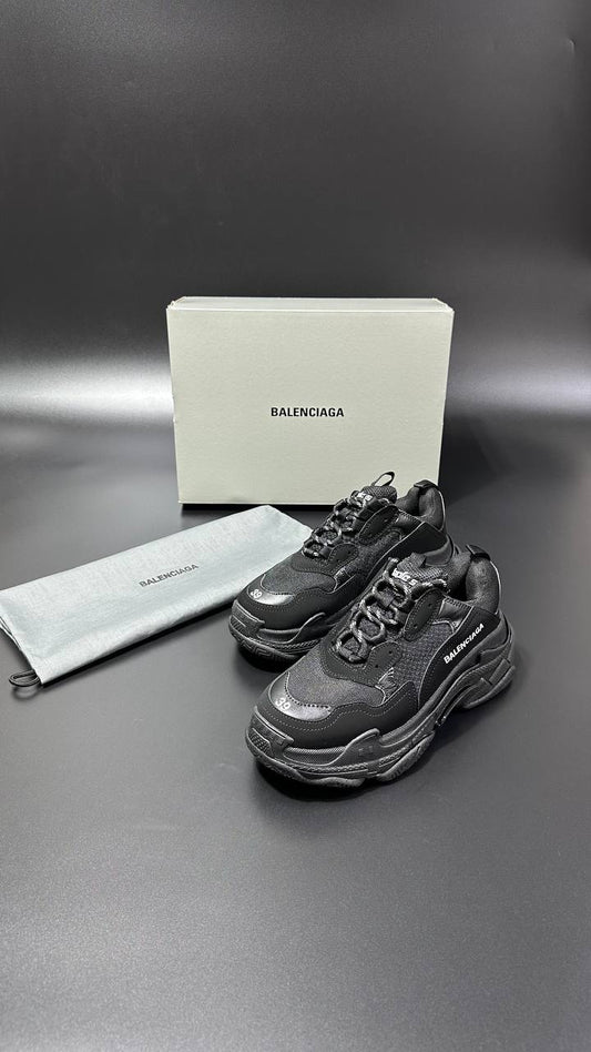 Balenciaga TripleS