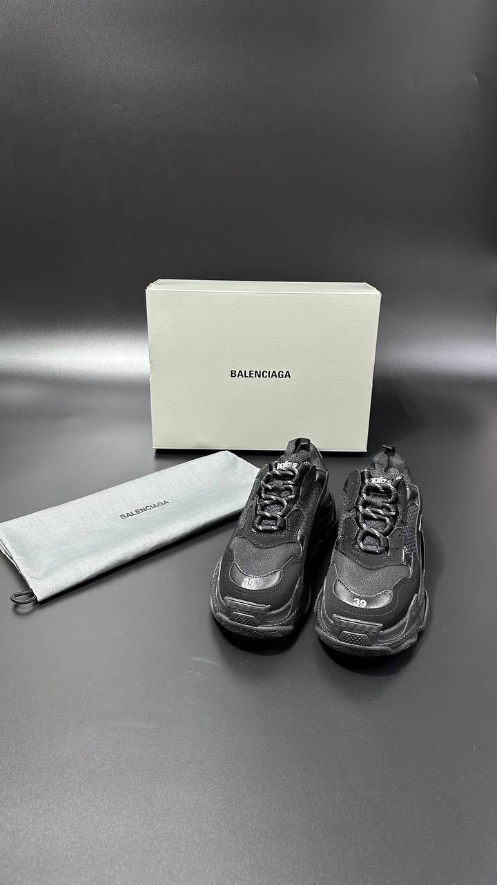 Balenciaga TripleS