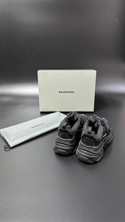 Balenciaga TripleS