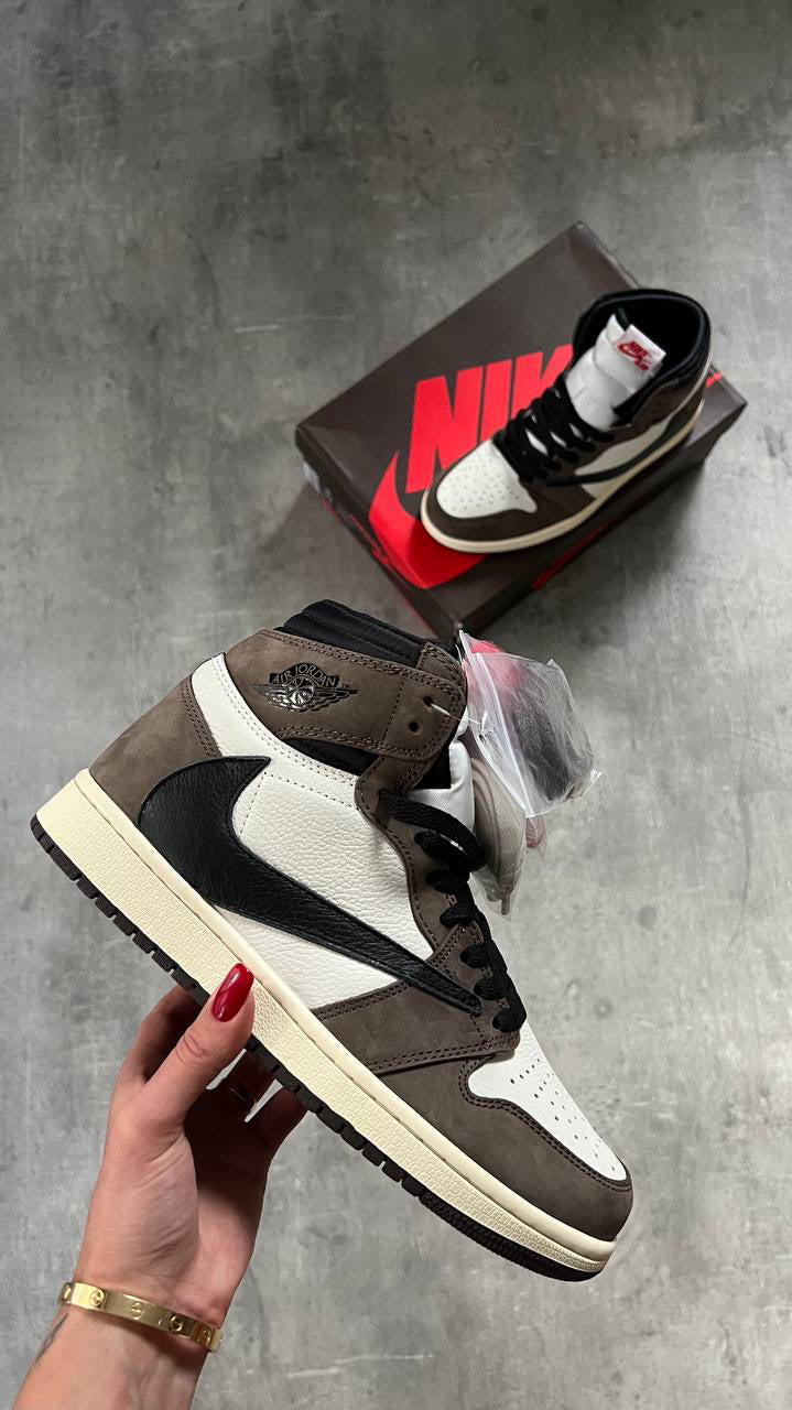 Air Jordan 1 Retro High Travis Scott