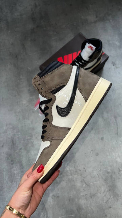 Air Jordan 1 Retro High Travis Scott