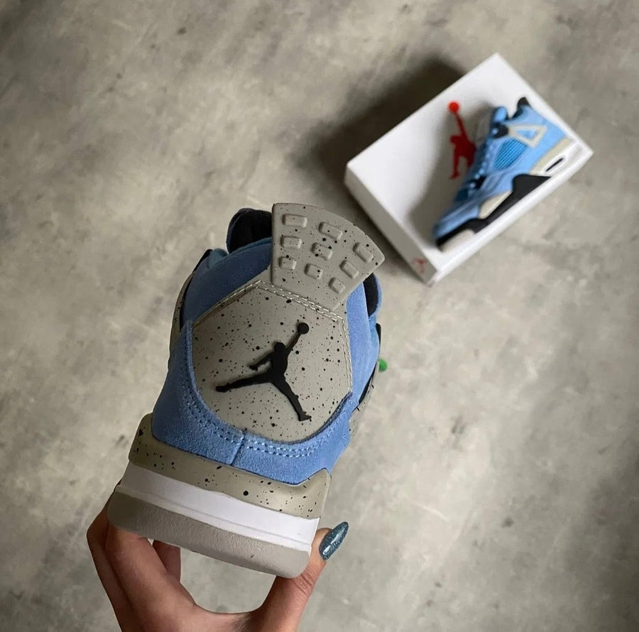 Air Jordan 4 Retro University Blue