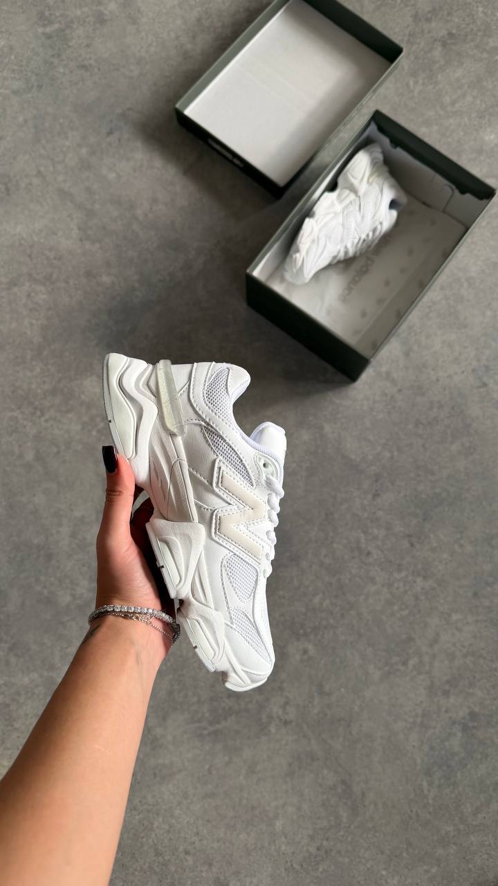 New Balance  9060 Triple White
