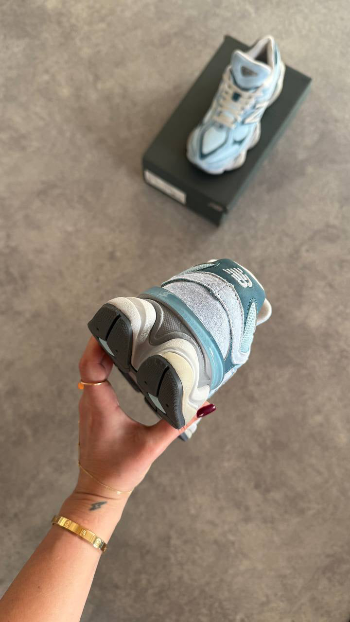 New Balance 9060 ,,CHROME BLUE''