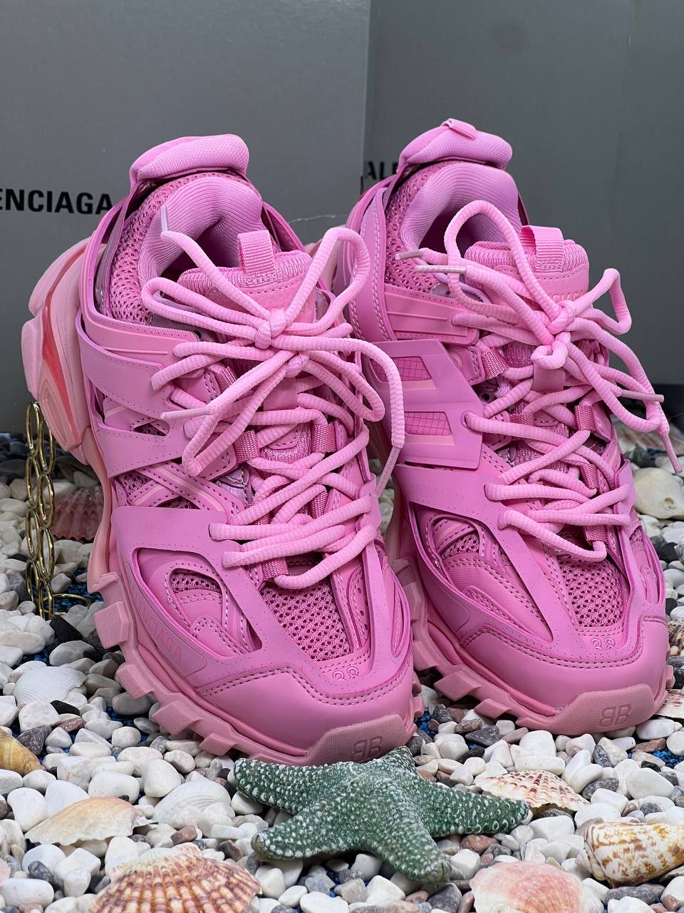 BALENCIAGA TRACK