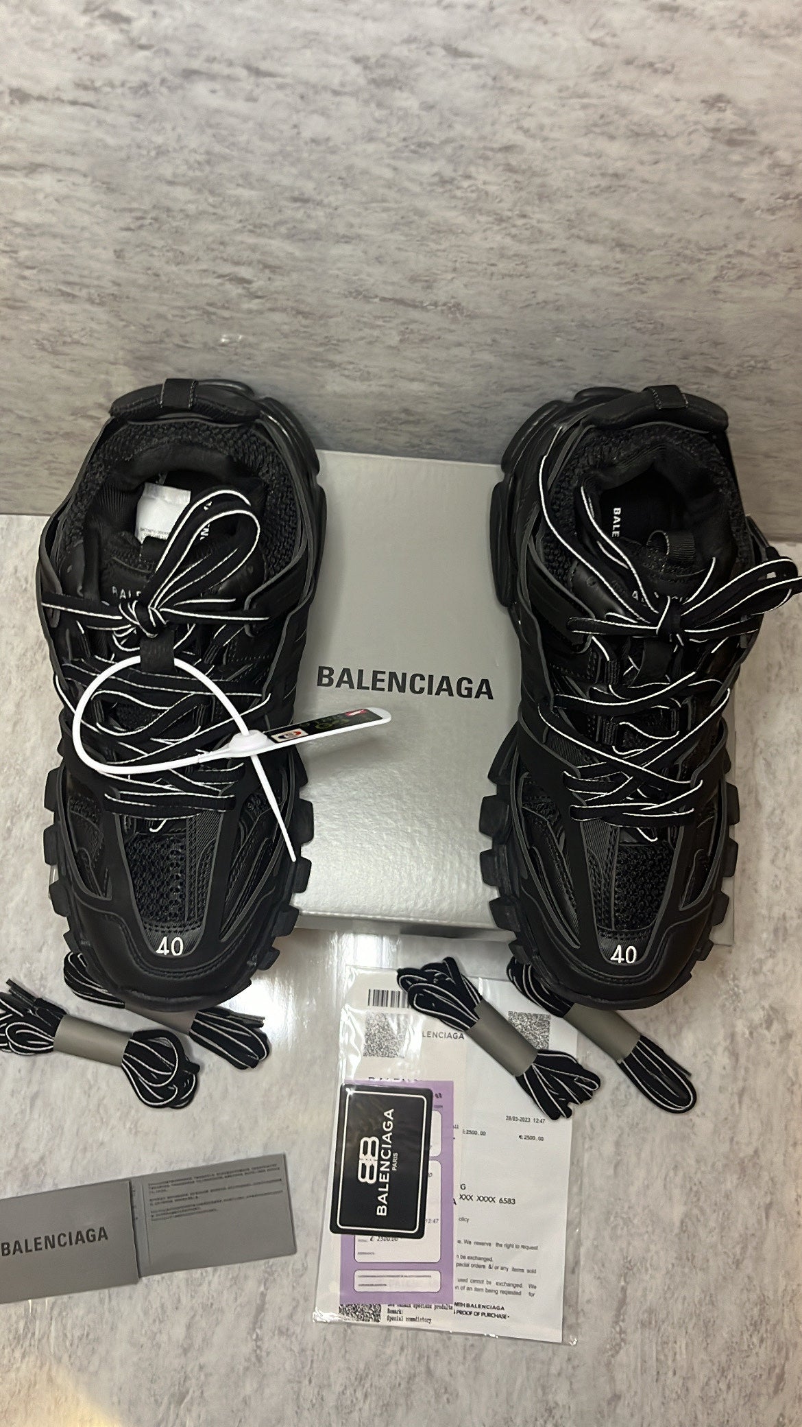 BALENCIAGA TRACK