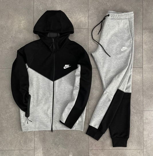 Nike Tech Fleece 2024