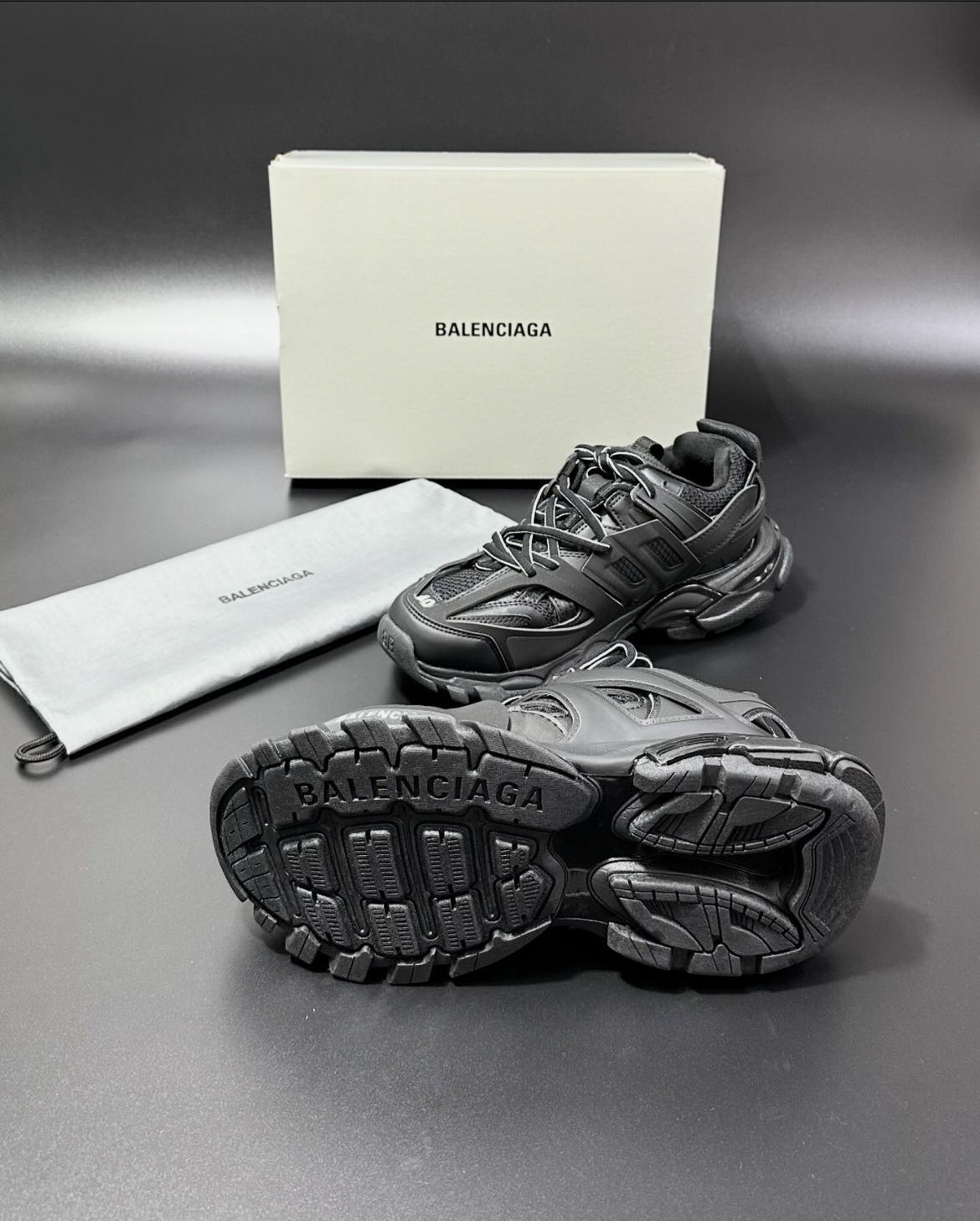 BALENCIAGA TRACK