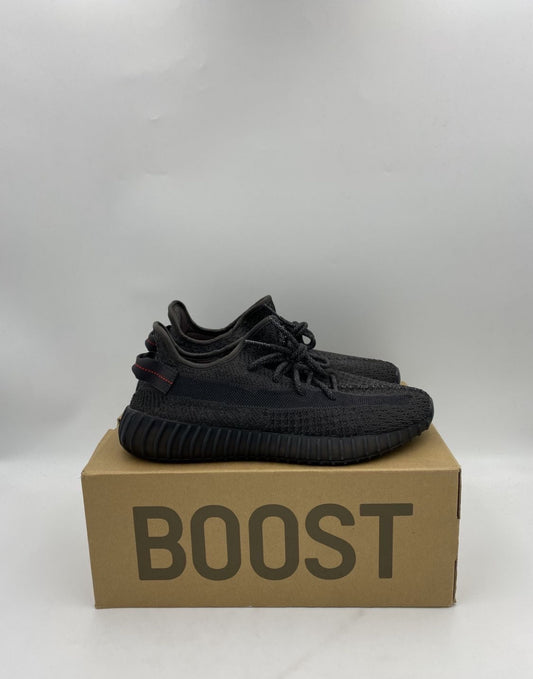 Yeezy Boost 350 V2 BLACK STATIC